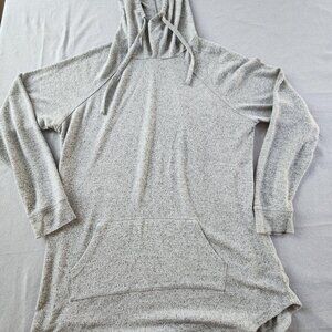 Torrid Grey Hooded Sweatshirt (Size 1)